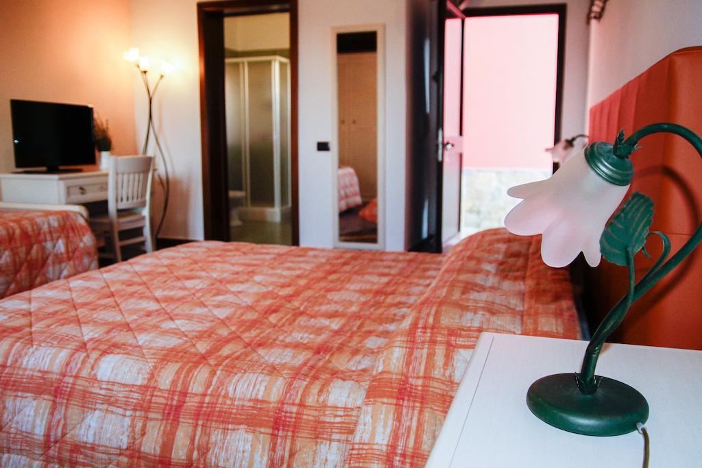 B&B Baglio Degli Ulivi Crocevie Exterior photo